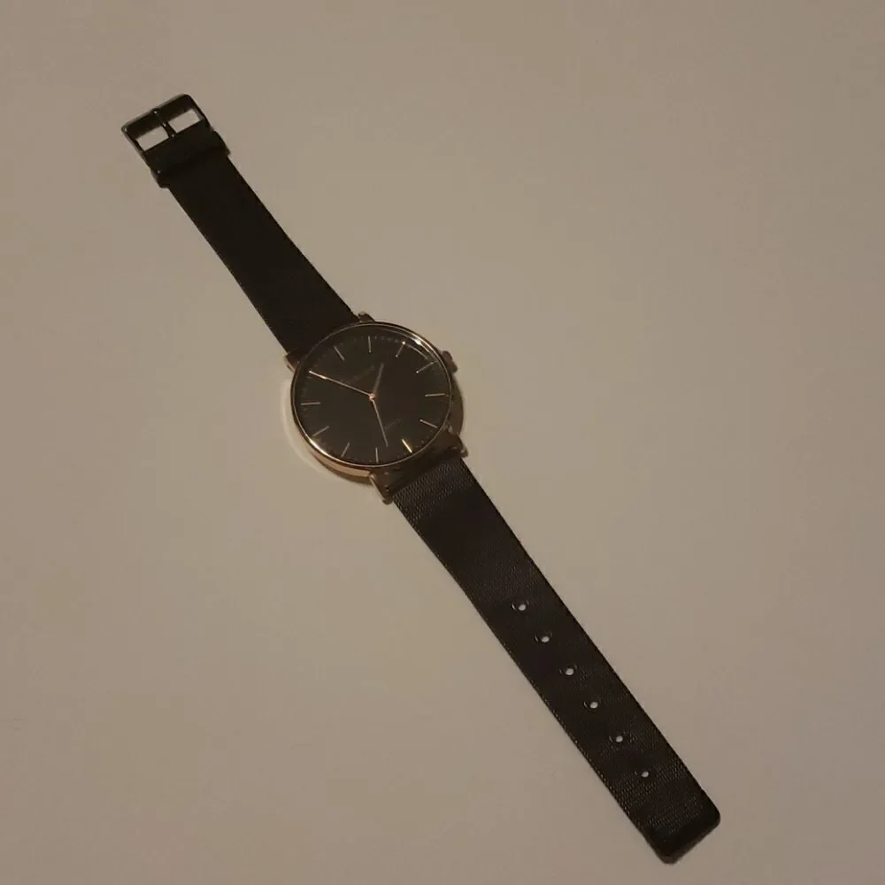 ‎Geneva Watch